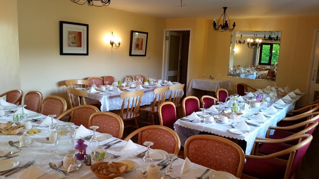 Bridge View House B&B And Restaurant Kilcrohane Esterno foto